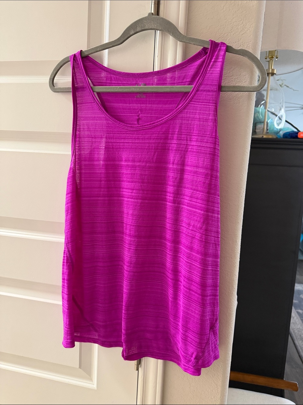 Women's Fuchsia Sleeveless Tank Top - Lightweight Everyday Style Large